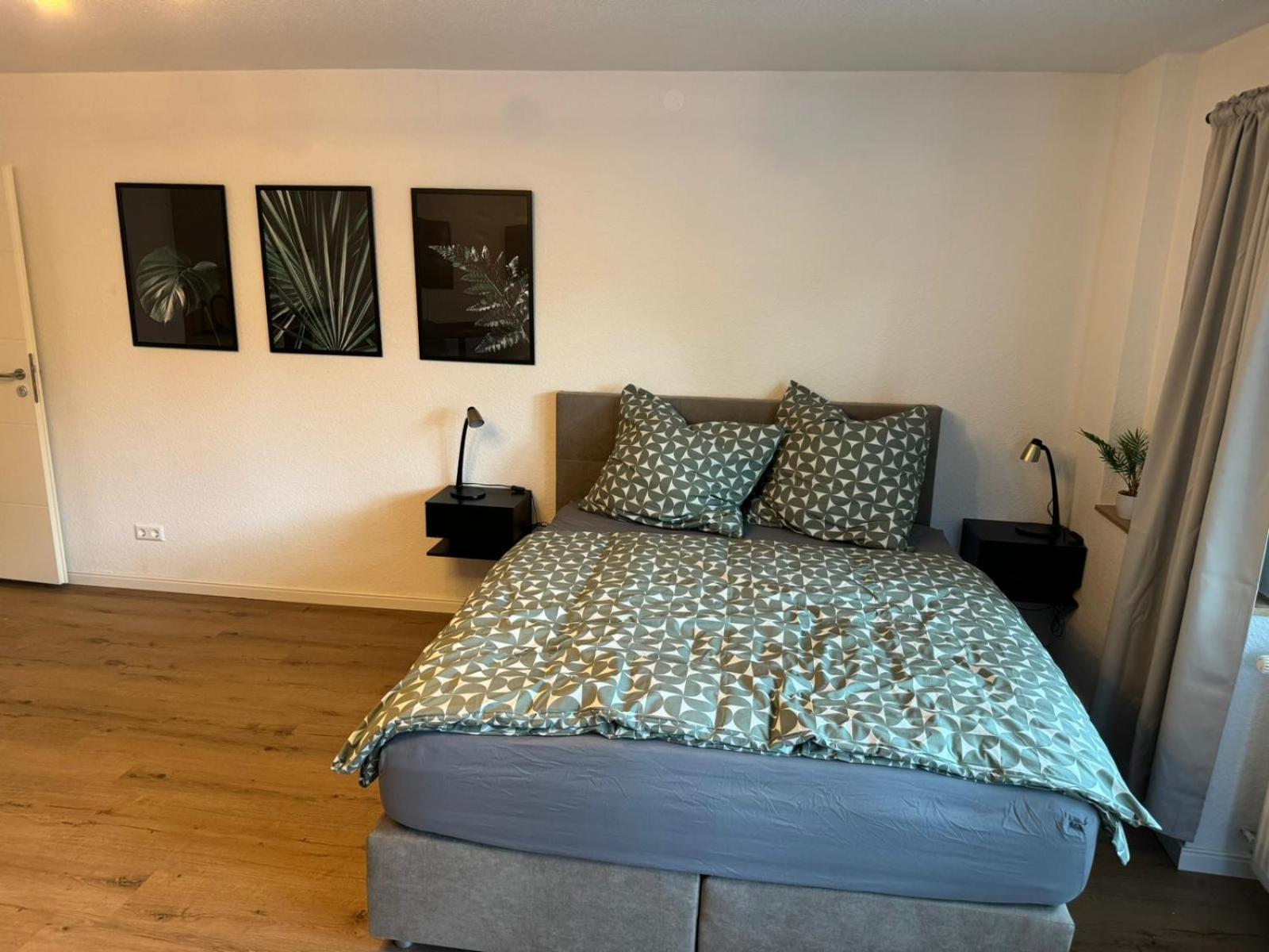 Studio Zimmer In Innenstadt Карлсруэ Экстерьер фото